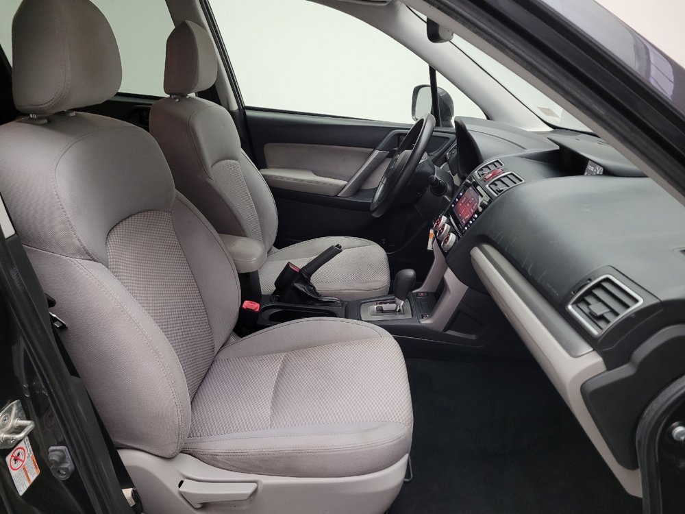 Used 2016 Subaru Forester 2.5i Premium w/ All-Weather Package AWD/4WD image 21