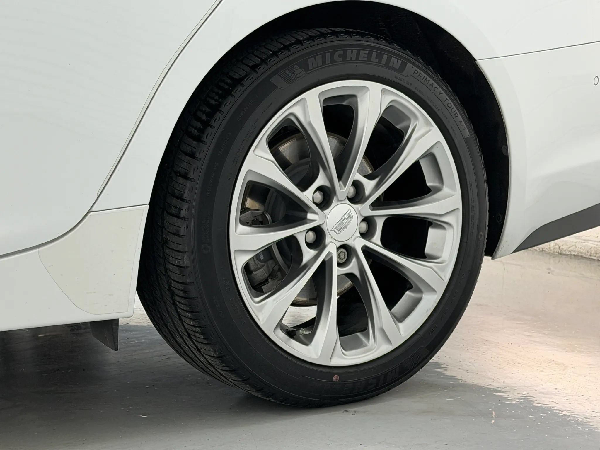 Used 2020 Cadillac CT5 Premium Luxury RWD image 95