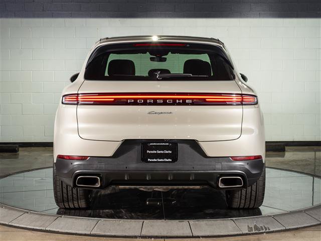 Certified 2026 Porsche Cayenne AWD/4WD image 10