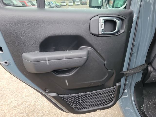 New 2026 Jeep Gladiator Sport image 15