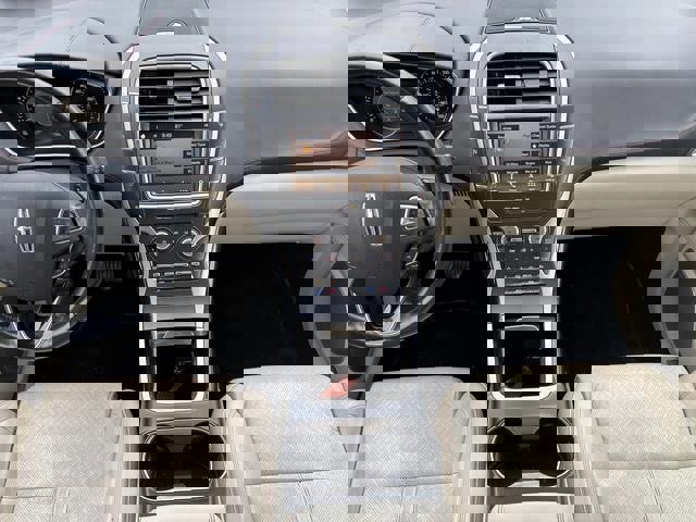 Used 2016 Lincoln MKX Black Label w/ Technology Package image 17