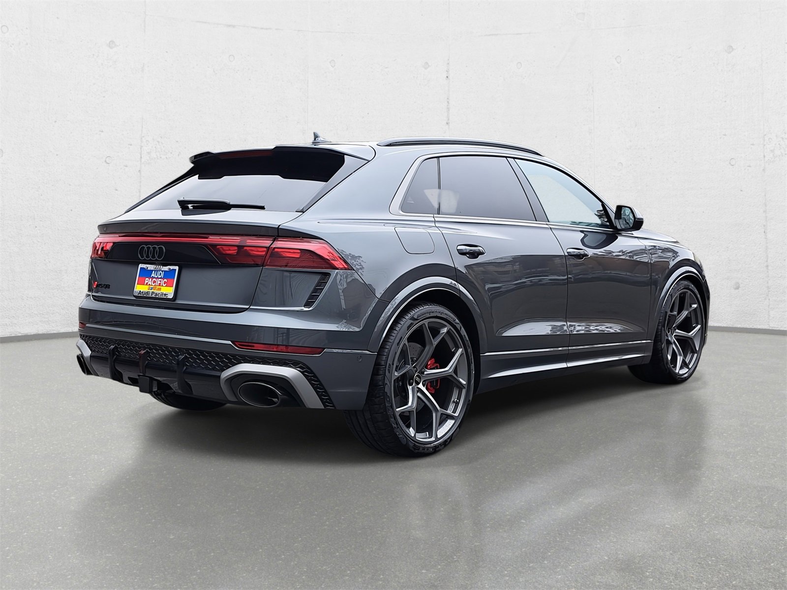 New 2025 Audi RS Q8 performance image 5