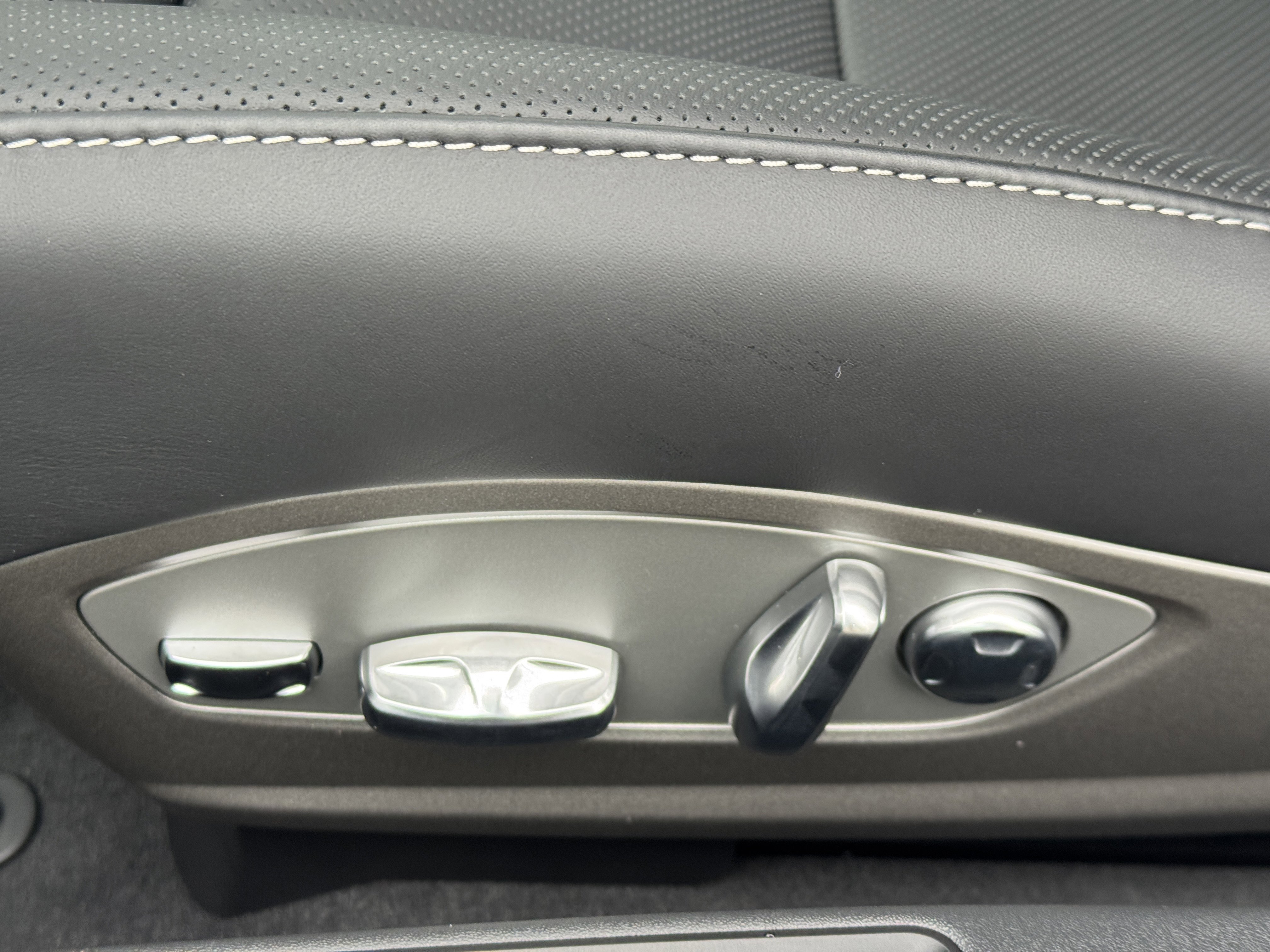 New 2025 Porsche 718 Boxster image 21