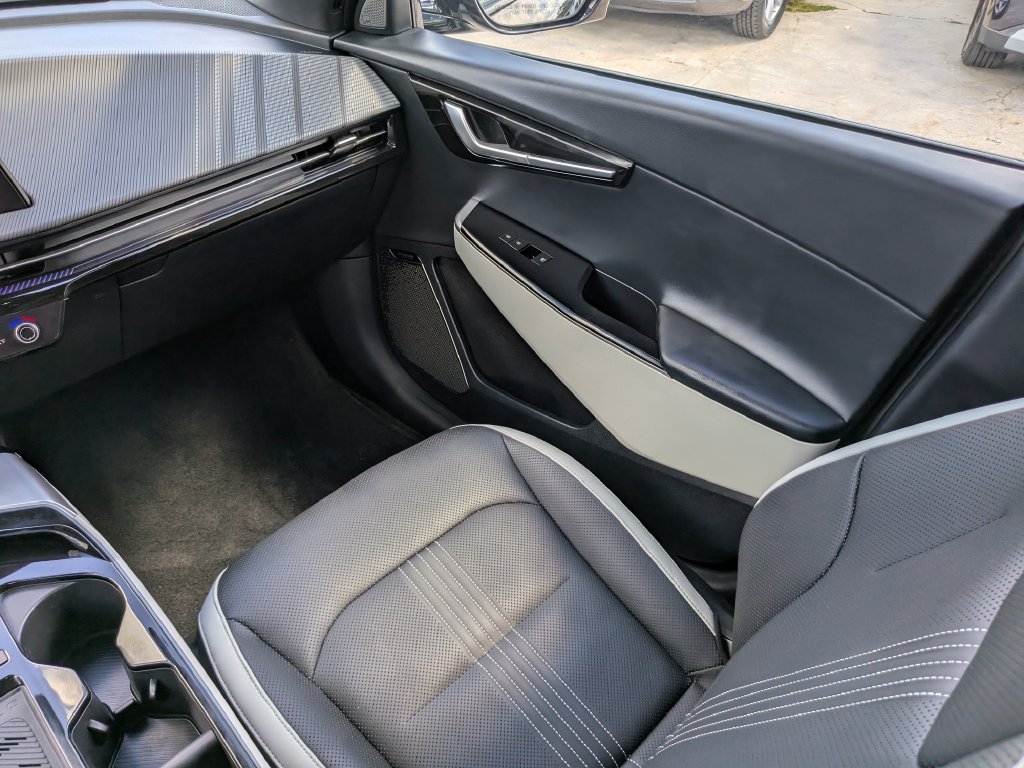 Certified 2024 Kia EV6 GT-Line RWD image 19