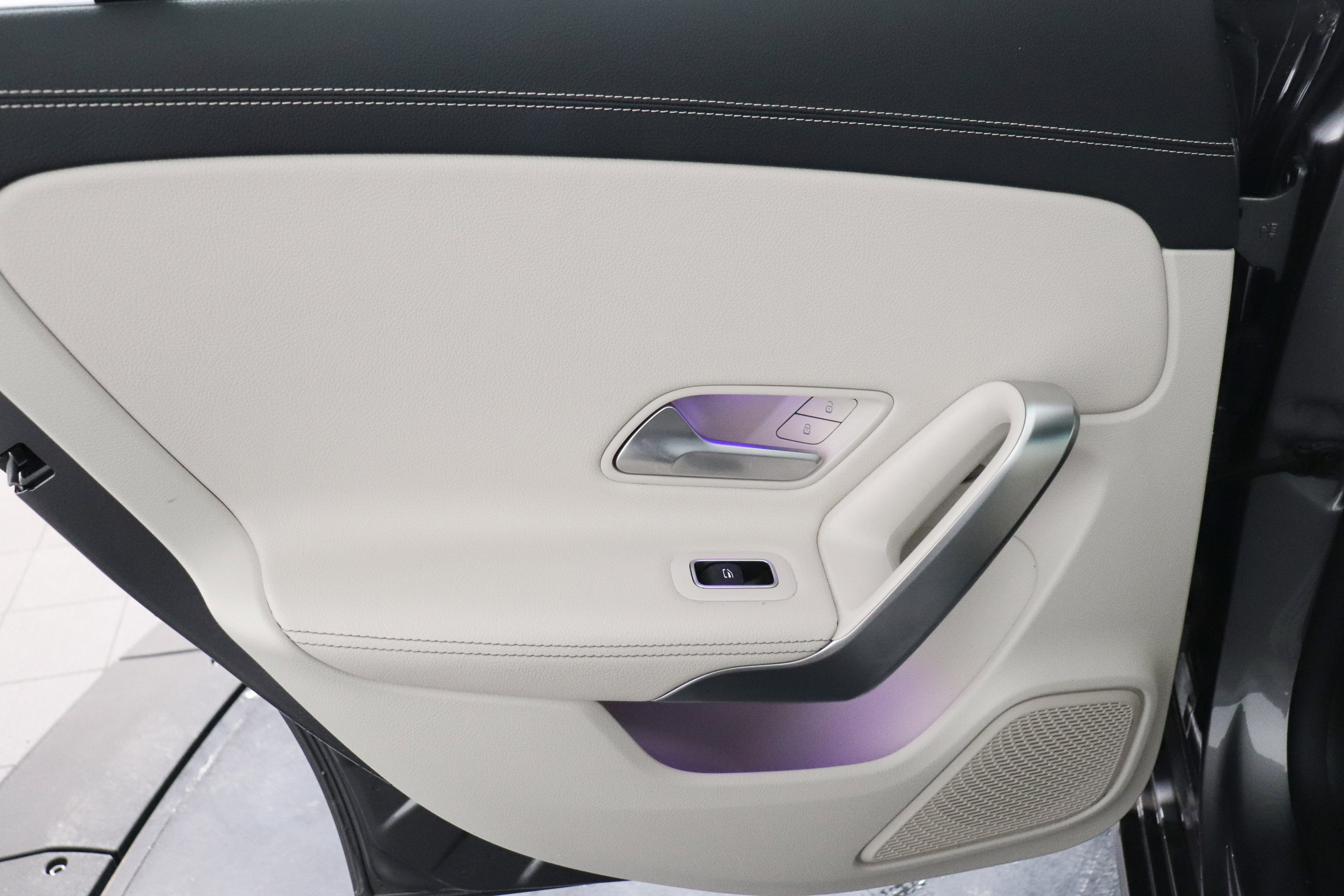 Used 2023 Mercedes-Benz CLA 250 4MATIC image 14