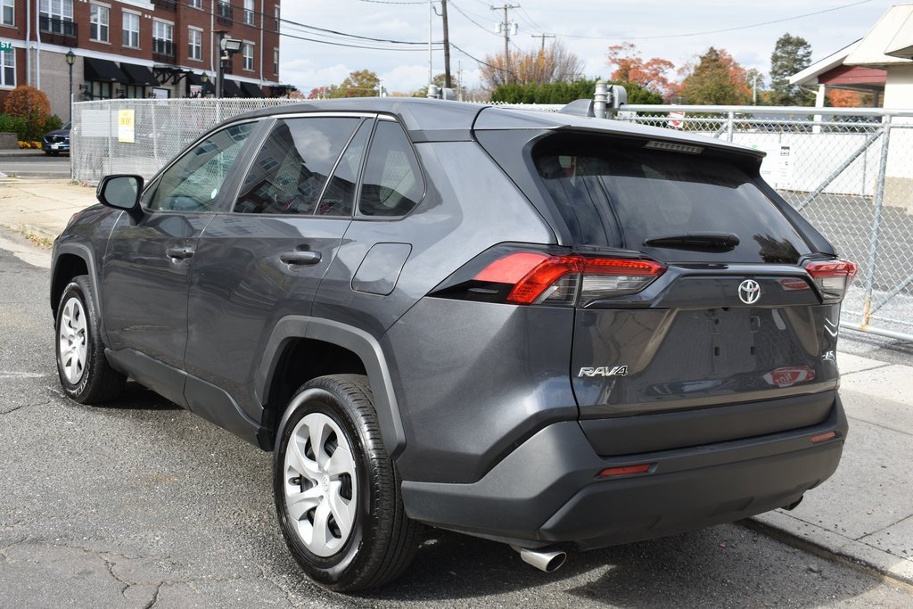 Used 2025 Toyota RAV4 LE image 7