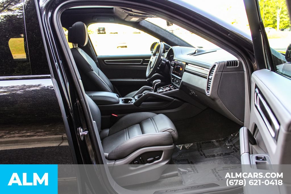 Used 2022 Porsche Cayenne GTS AWD/4WD image 20