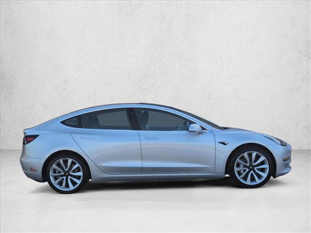 Used 2018 Tesla Model 3 Long Range image 4
