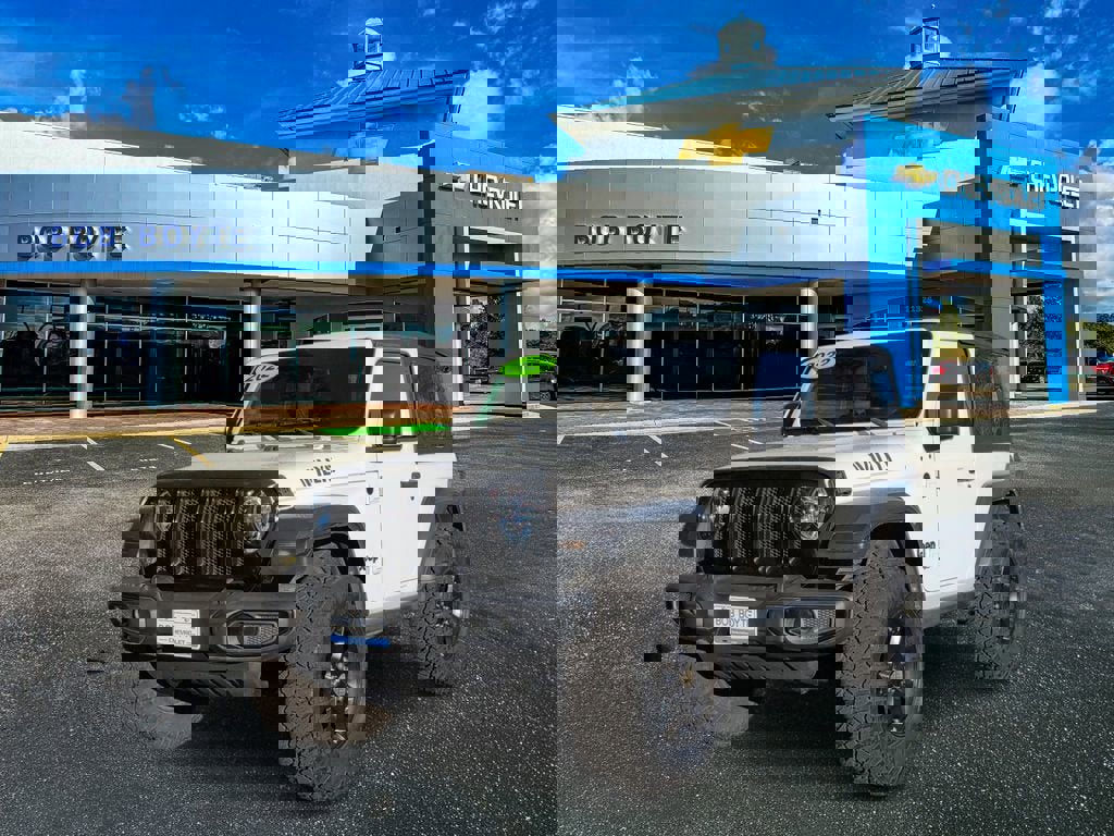 Used 2022 Jeep Wrangler Sport image 7