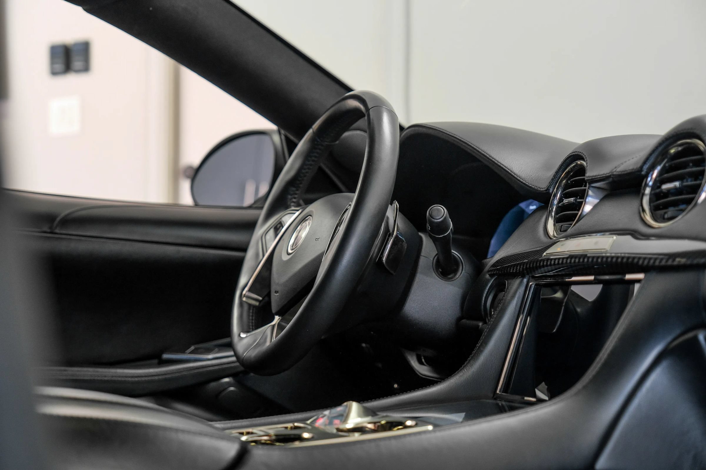 Used 2018 Karma Revero Luxury RWD image 13