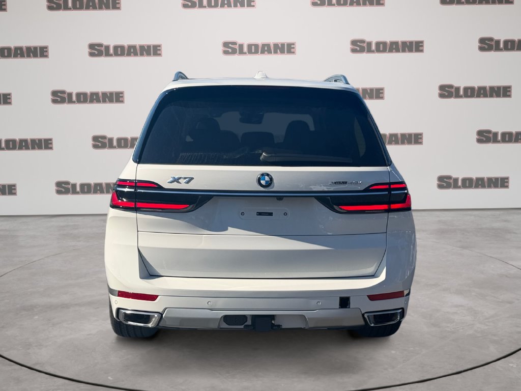 New 2027 BMW X7 xDrive40i w/ Premium Package AWD/4WD image 4
