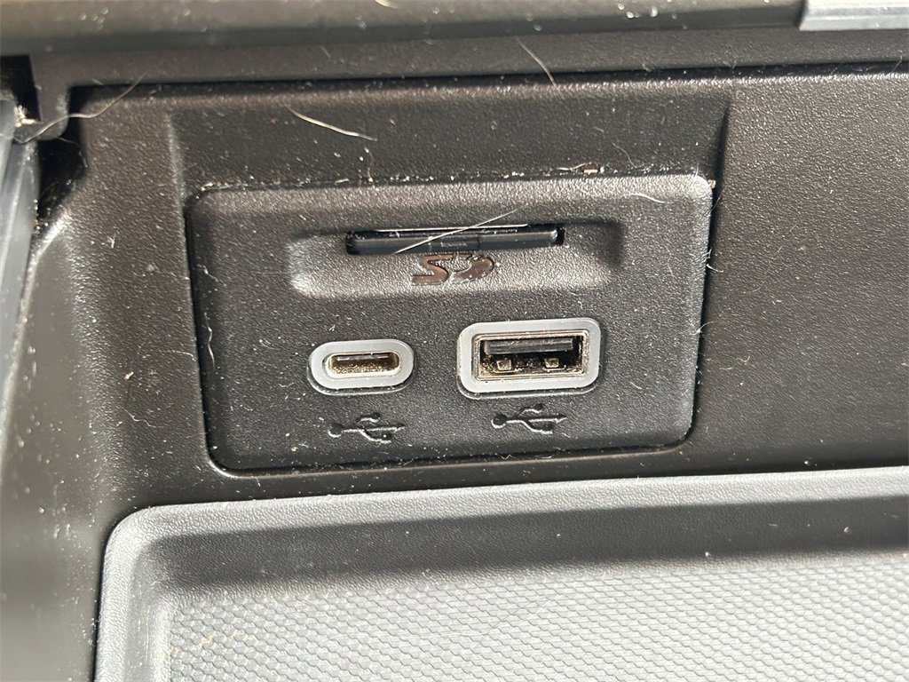 Used 2021 GMC Yukon Denali w/ Denali Ultimate Package image 38