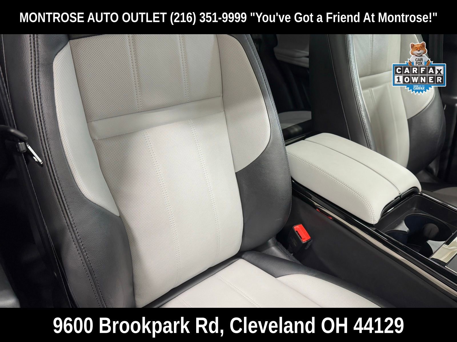 Used 2023 Land Rover Range Rover Evoque R-Dynamic SE image 48