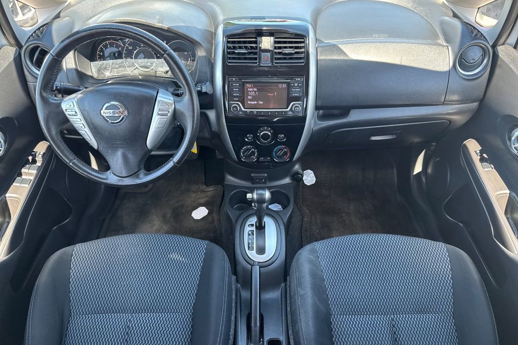 Used 2017 Nissan Versa Note SV FWD image 13