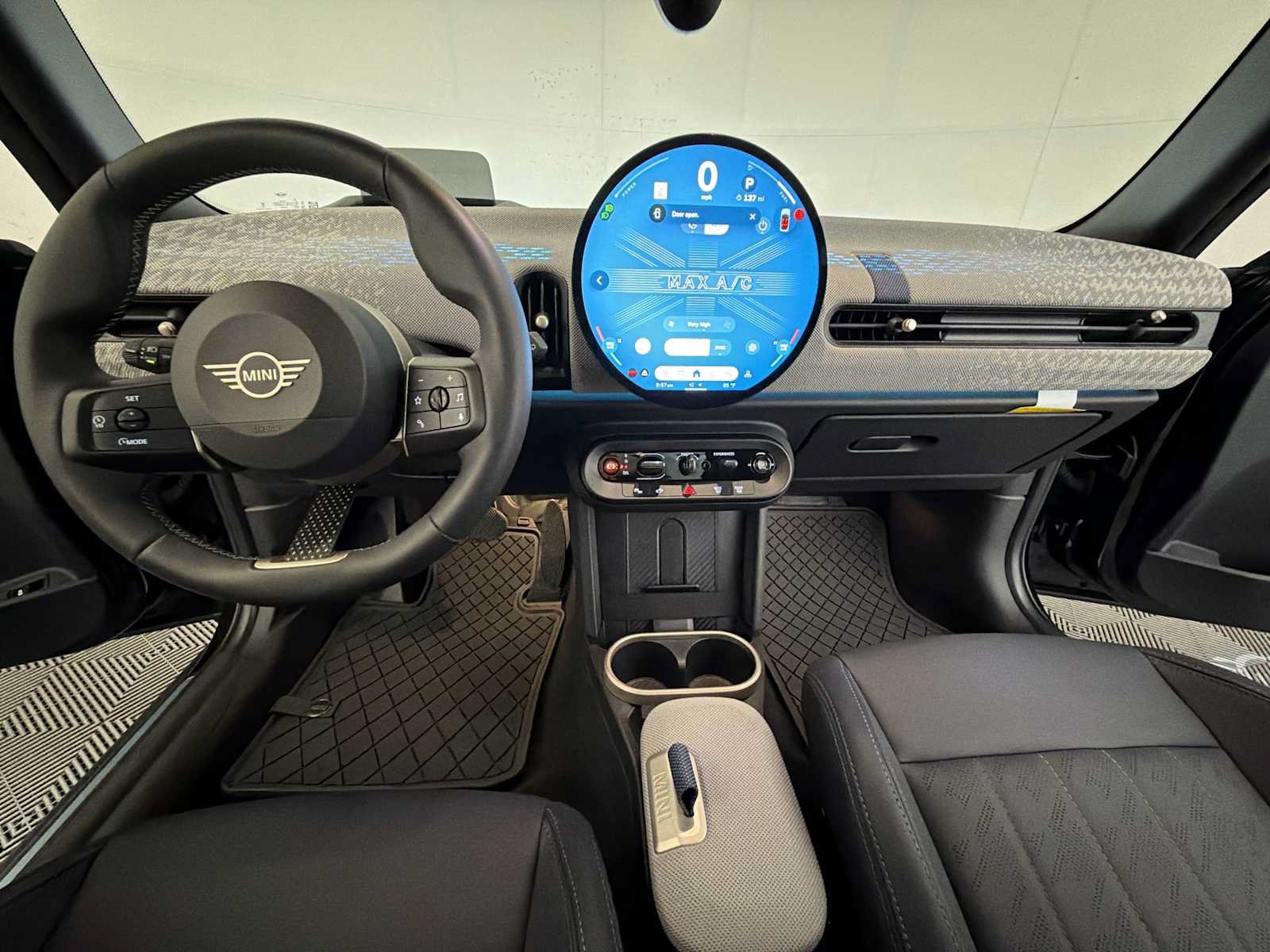 Used 2026 MINI Cooper 4-Door Hardtop FWD image 12