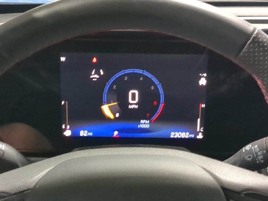 Used 2024 Chevrolet Trax RS w/ Driver Confidence Package FWD image 30