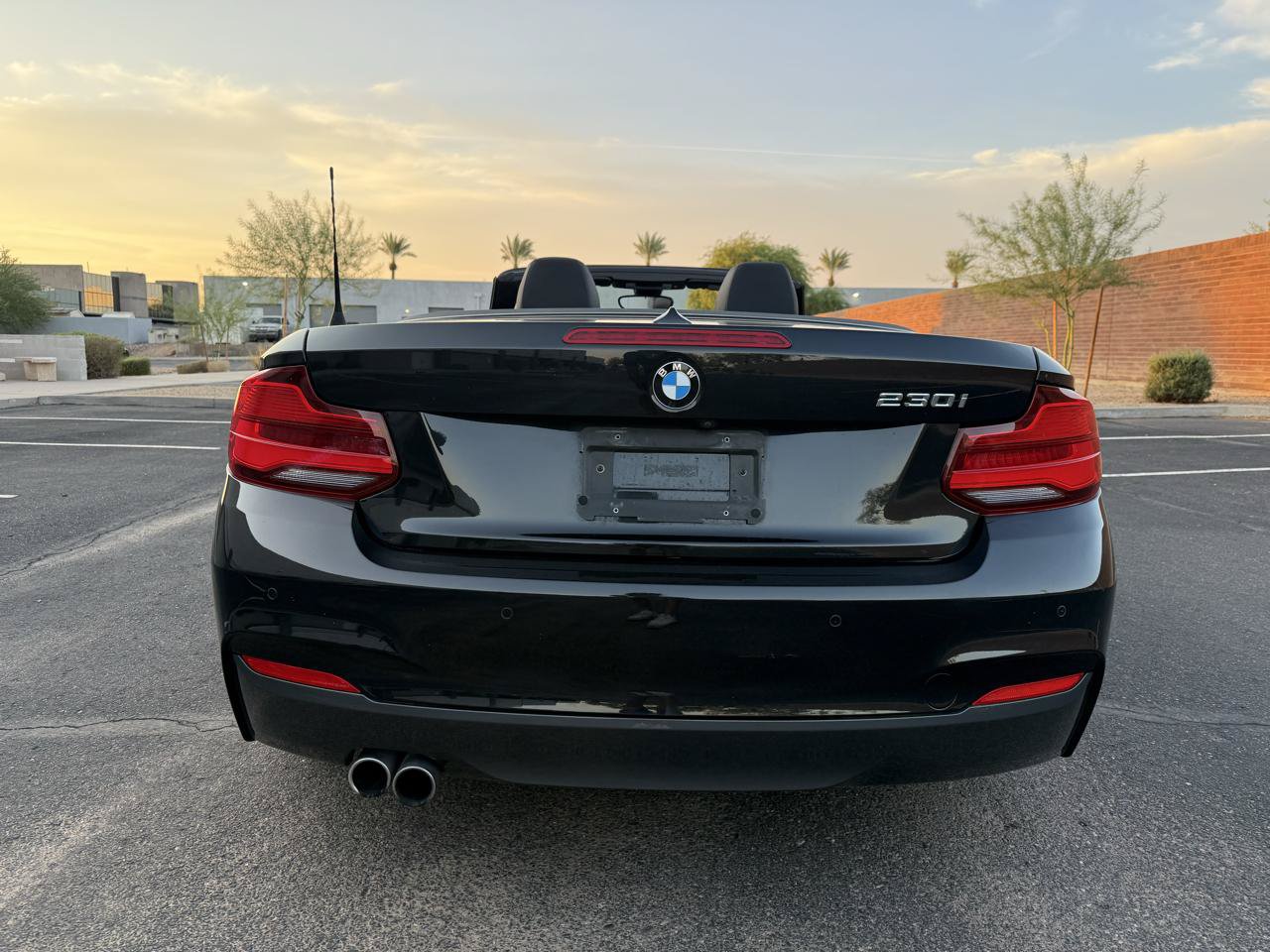Used 2019 BMW 230i Convertible w/ M Sport Package RWD image 4