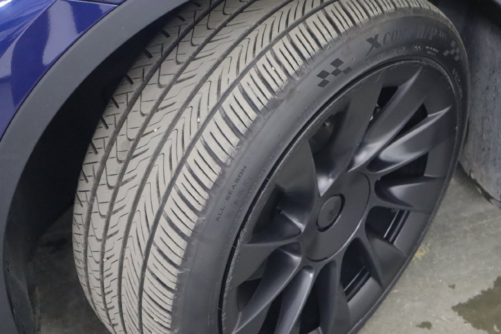 Used 2023 Tesla Model Y Long Range AWD/4WD image 49