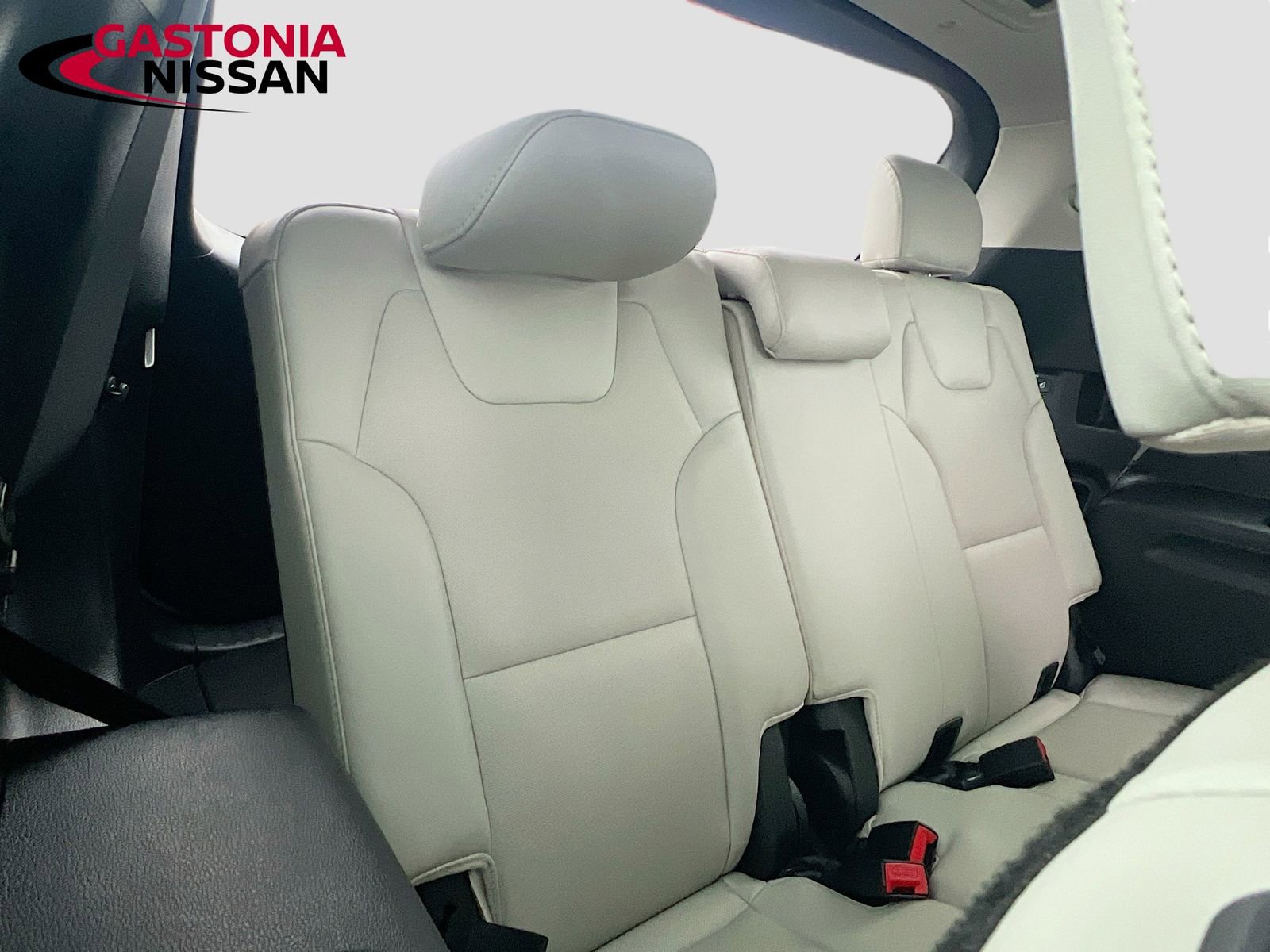 Used 2023 Kia Telluride S image 37