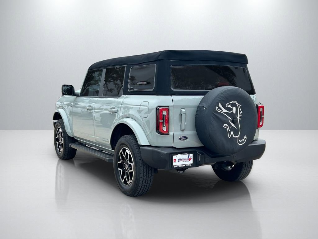 Used 2023 Ford Bronco Outer Banks image 7