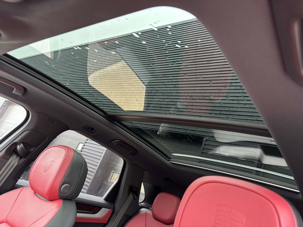 New 2026 Porsche Cayenne image 48