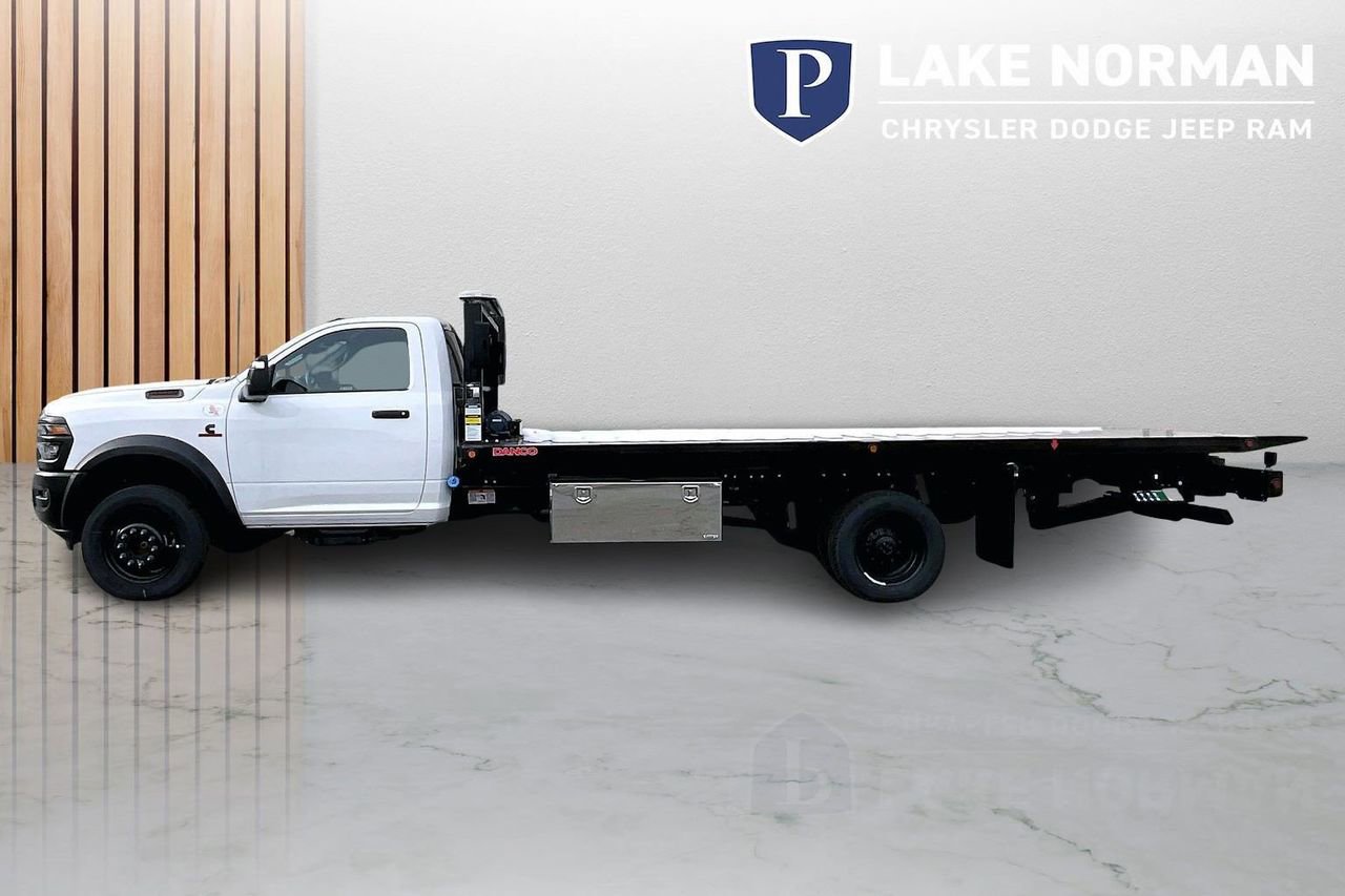 New 2025 RAM 5500 Tradesman AWD/4WD image 6