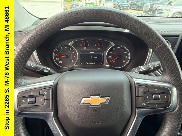 Used 2025 Chevrolet Blazer LT w/ Driver Confidence Package AWD/4WD image 33