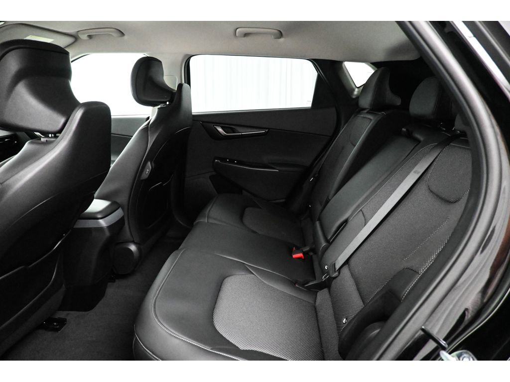 Used 2025 Kia EV6 Light AWD/4WD image 15