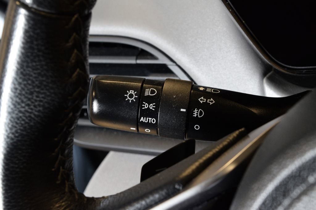 Used 2020 Subaru Legacy Premium AWD/4WD image 17