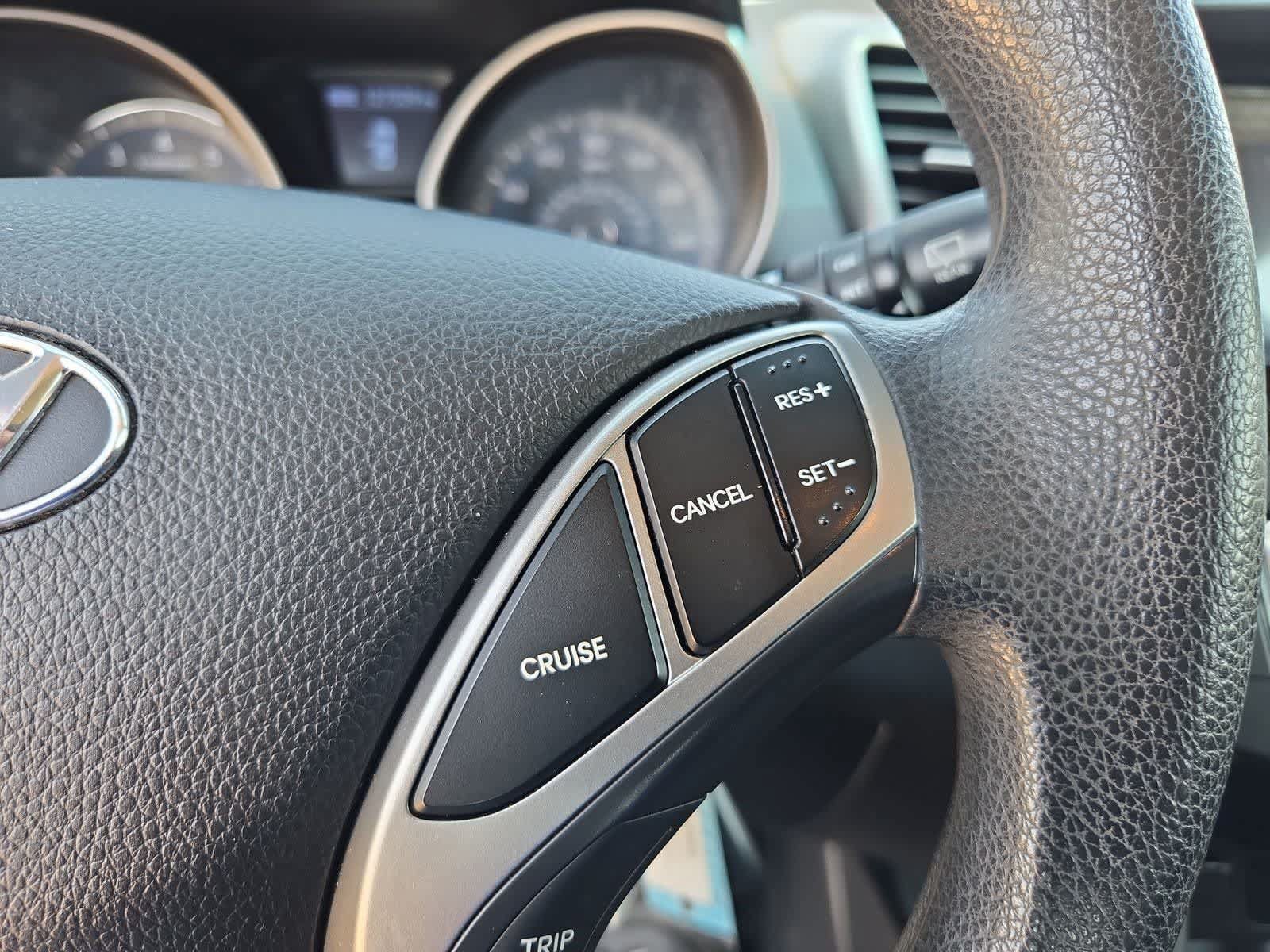Used 2017 Hyundai Elantra GT FWD image 22