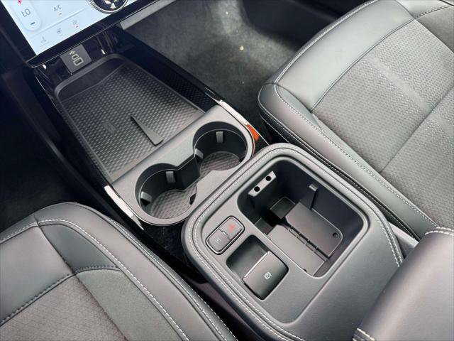 Used 2025 Ford Mustang Mach-E GT AWD/4WD image 32