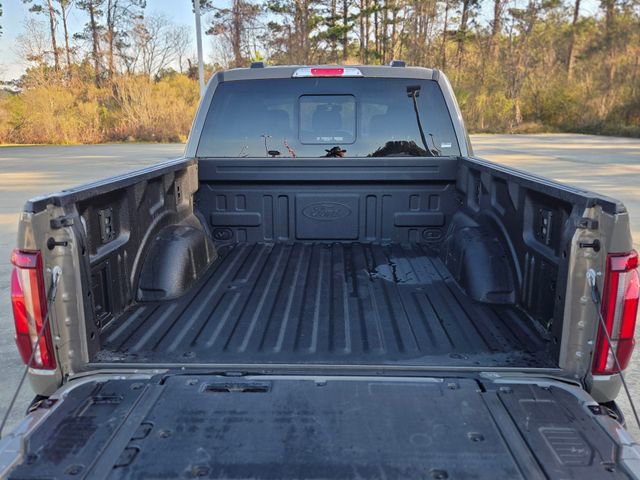 Used 2025 Ford F150 Lariat w/ Equipment Group 502A High image 5
