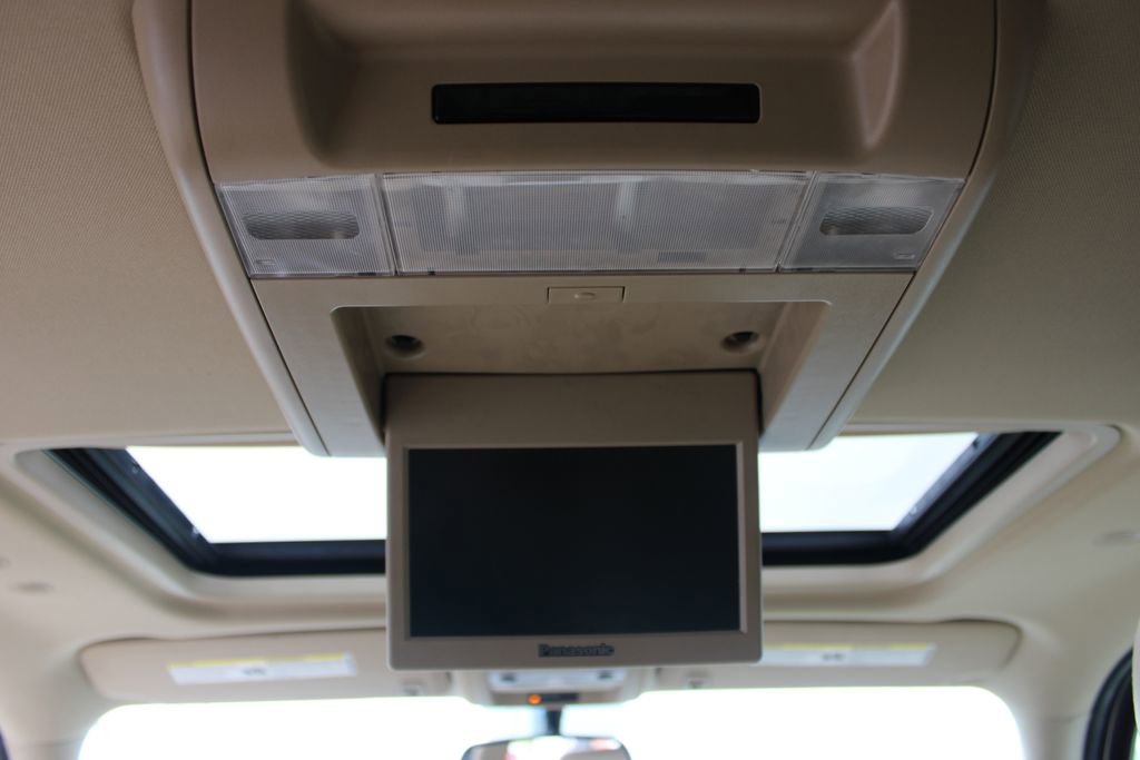 Used 2013 GMC Yukon Denali AWD/4WD image 52