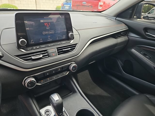 Used 2021 Nissan Altima 2.5 SR FWD image 22