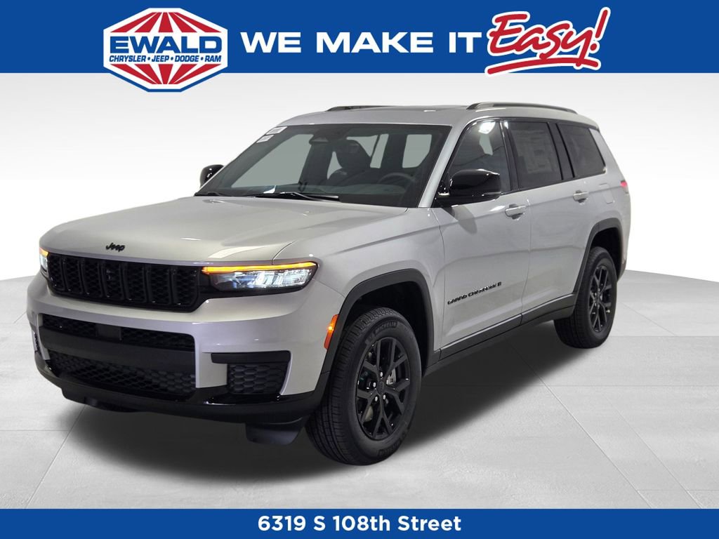 New 2025 Jeep Grand Cherokee L Altitude image 16