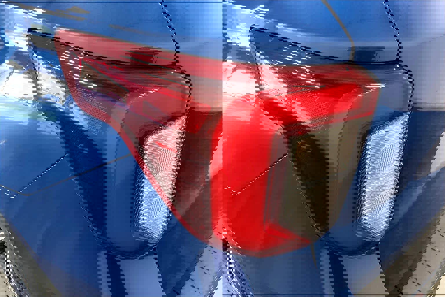 Used 2020 Ford Explorer ST w/ Premium Technology Package image 24