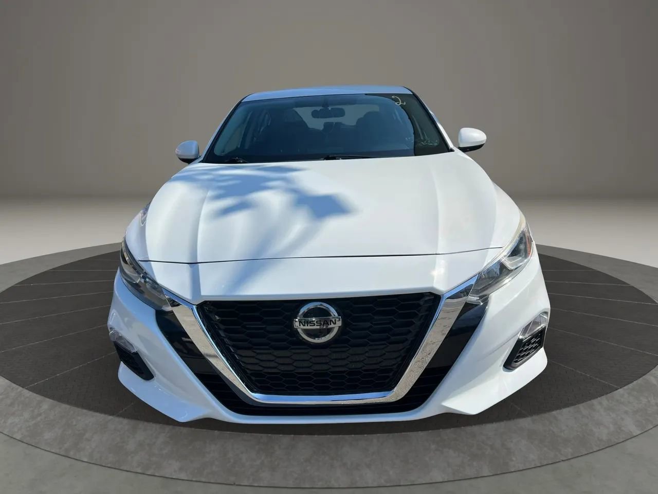 Used 2019 Nissan Altima 2.5 S FWD image 2