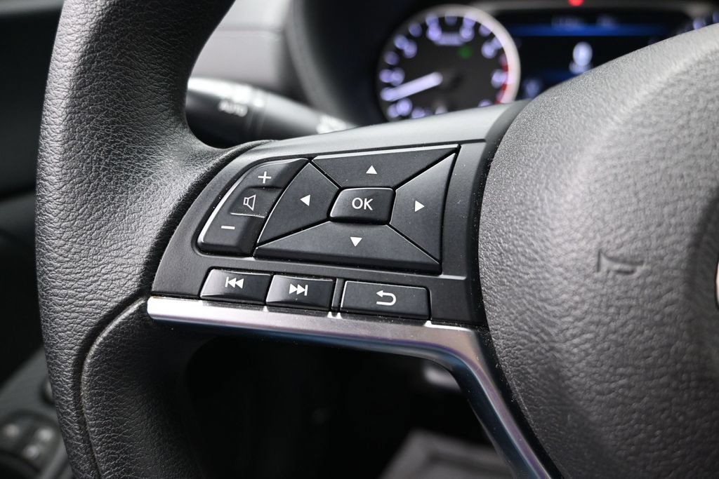 Used 2024 Nissan Sentra SV FWD image 24