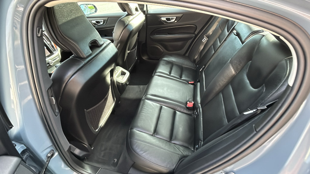 Certified 2024 Volvo S60 B5 Plus w/ Climate Package AWD/4WD image 10