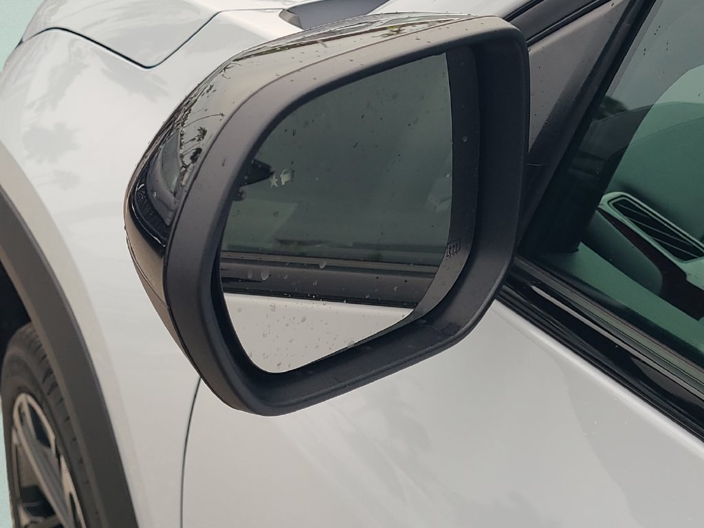 New 2027 Chevrolet Equinox RS w/ Safety and Technology Package AWD/4WD image 25