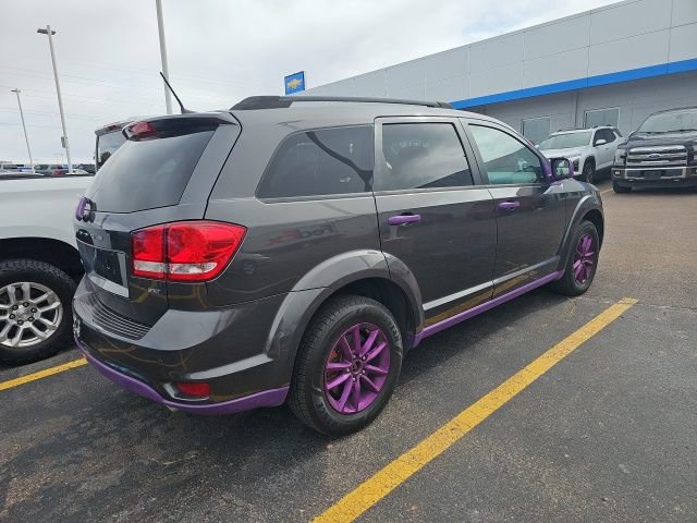 Used 2018 Dodge Journey SXT image 3