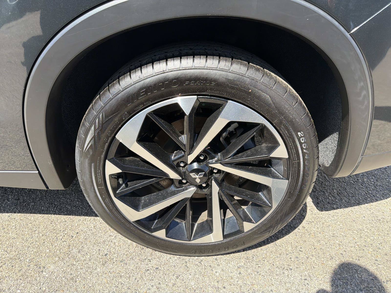 Used 2024 Mitsubishi Outlander FWD image 6