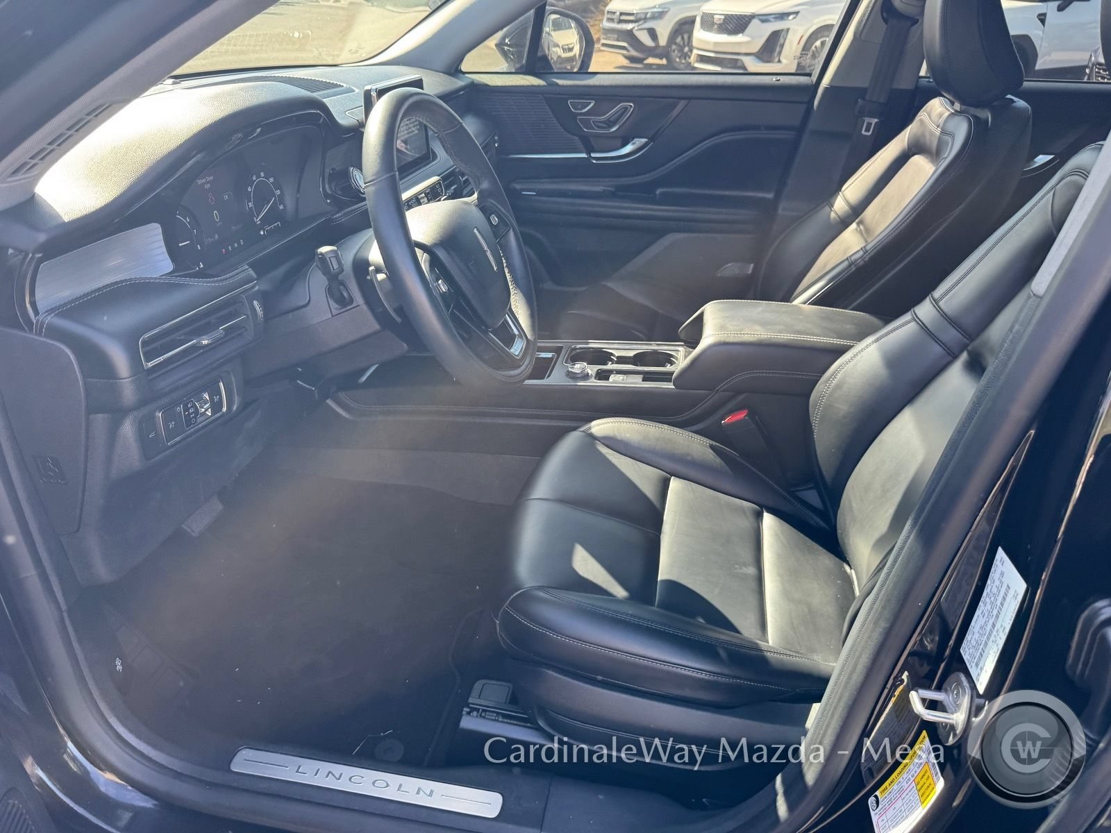 Used 2021 Lincoln Corsair AWD image 12