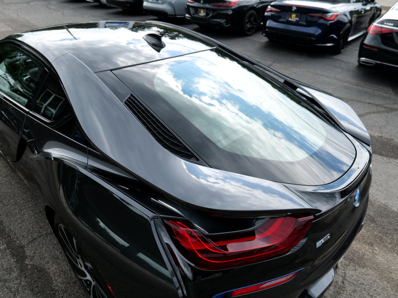 Used 2015 BMW i8 image 81