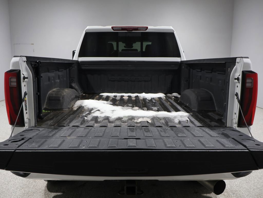 Used 2024 GMC Sierra 2500 Denali Ultimate image 4