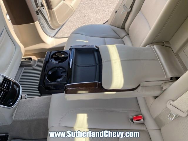 Used 2016 Cadillac XTS Luxury w/ Driver Awareness Package image 39