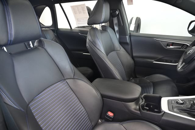 Certified 2023 Toyota RAV4 XSE AWD/4WD image 9