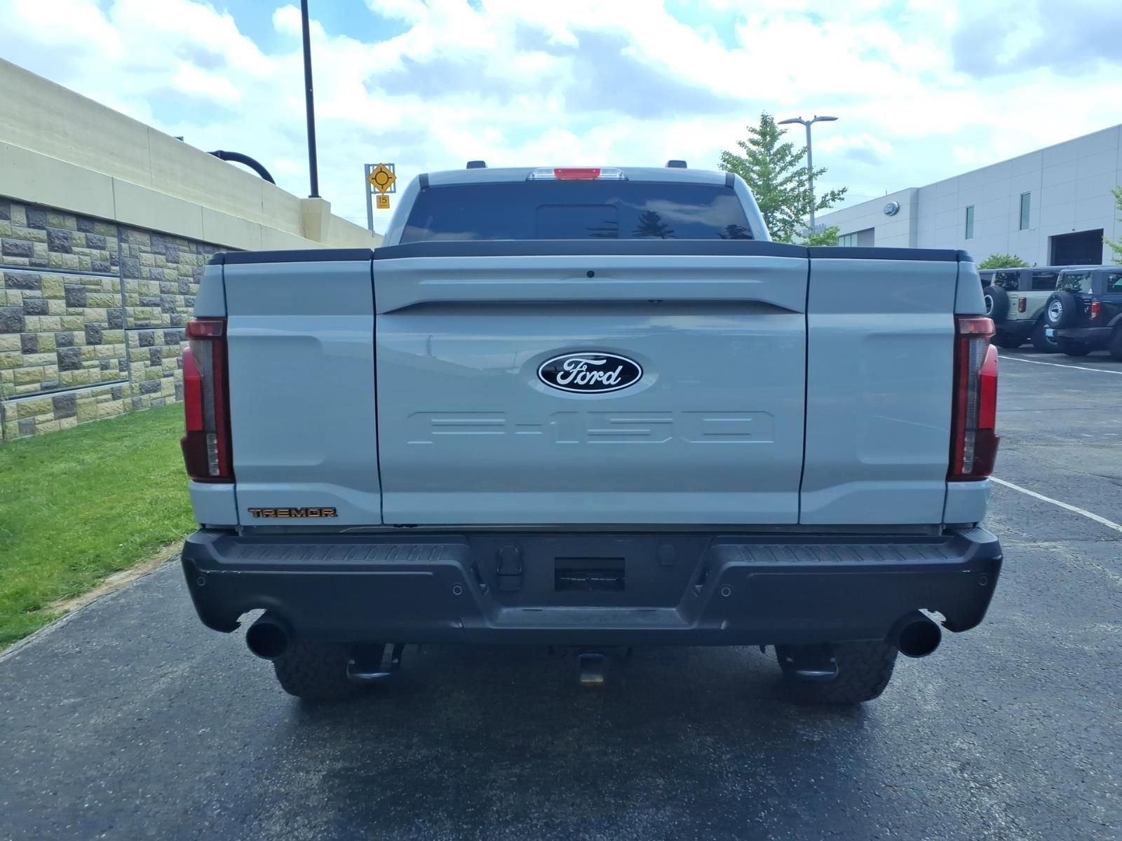 New 2026 Ford F150 Tremor AWD/4WD image 9