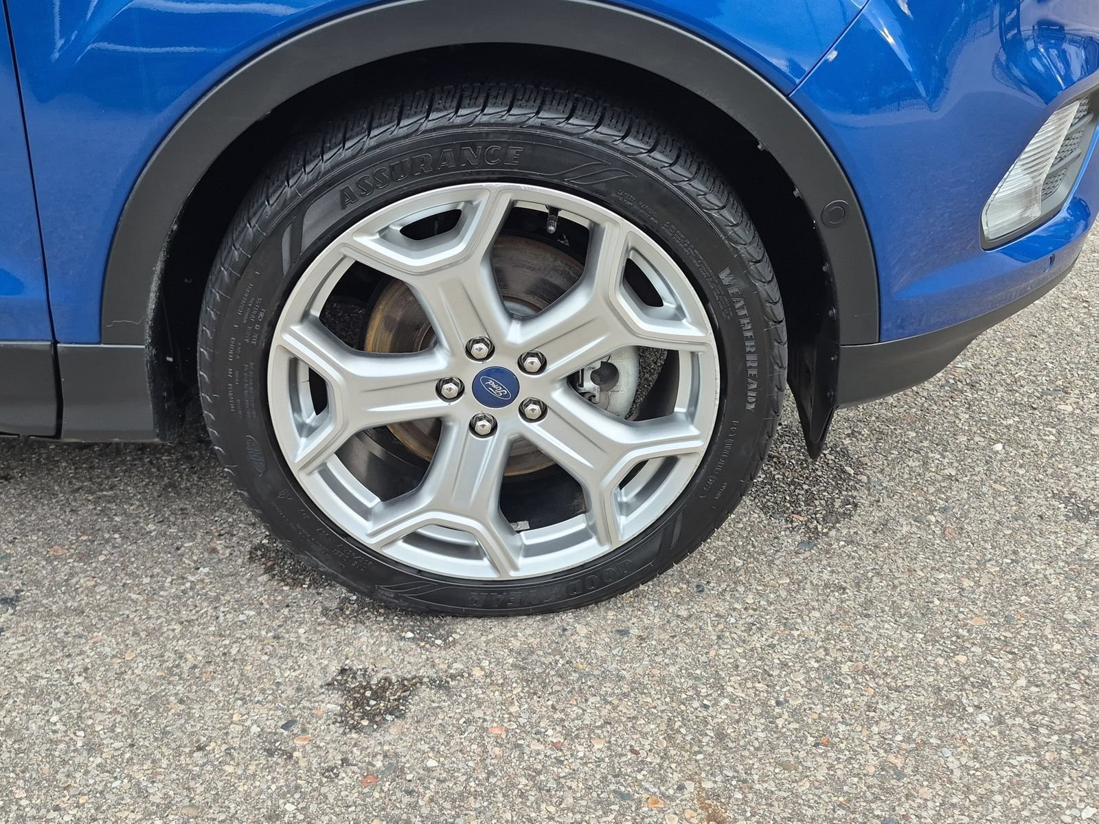 Used 2019 Ford Escape Titanium AWD/4WD image 15