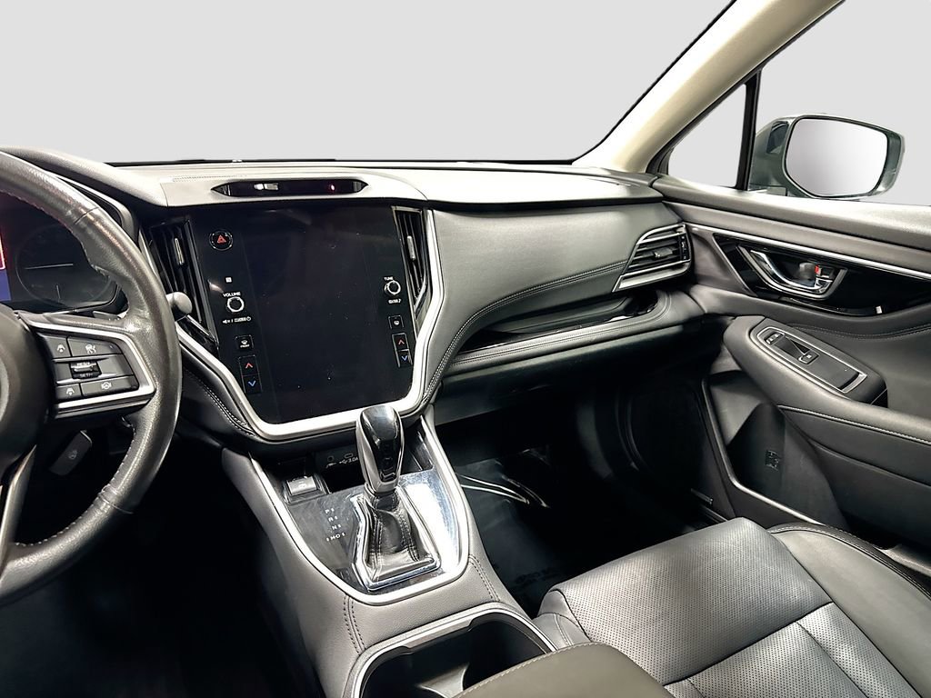 Used 2023 Subaru Outback Limited image 23